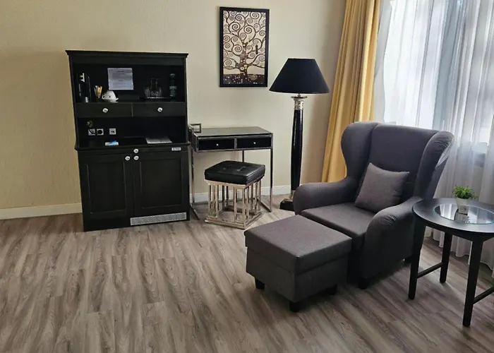 Business & Boutique 4*