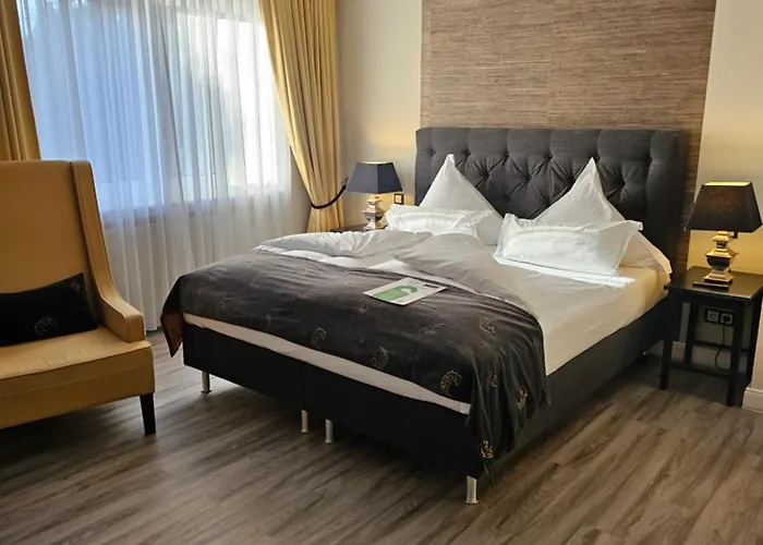 Business & Boutique 4* Hamburg